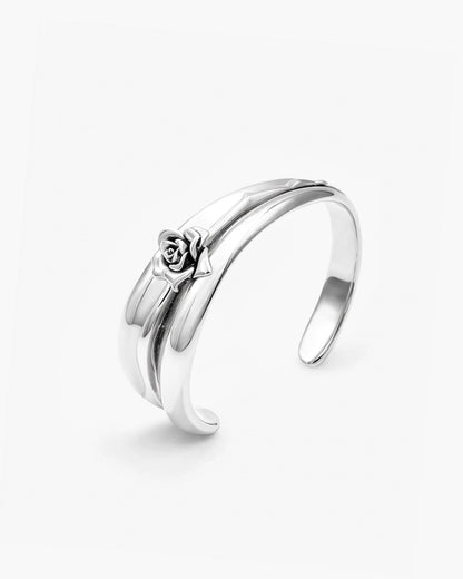 Wild Rose Sculpted Bangle in Silver