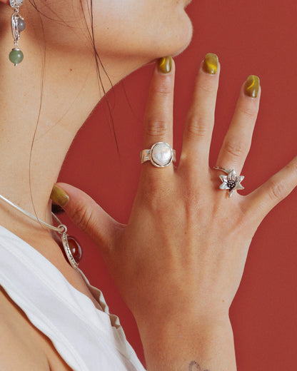 Lily Ring