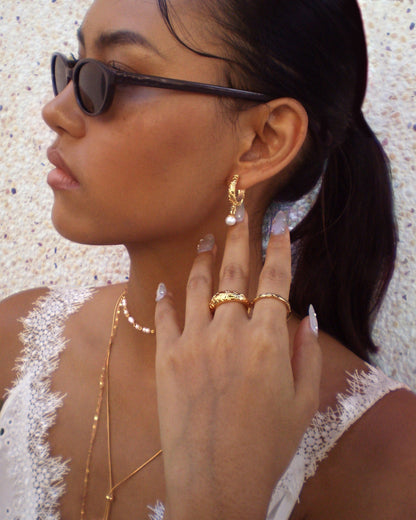 Wild Lily Dome Ring in Gold